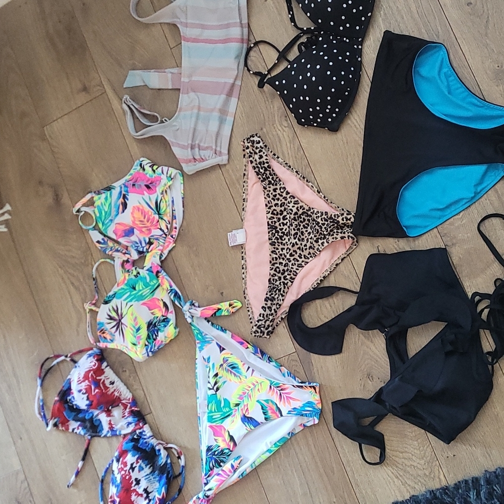 Bathing suit Lot of 8 peices Bikini Summer